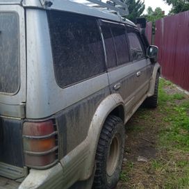 SUV   Mitsubishi Pajero 1993 , 650000 , 