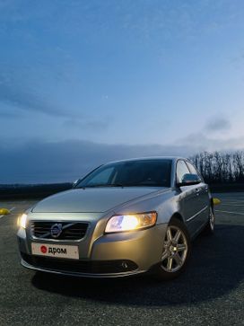  Volvo S40 2010 , 590000 , 