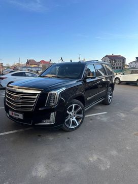 SUV   Cadillac Escalade 2015 , 3920000 , 