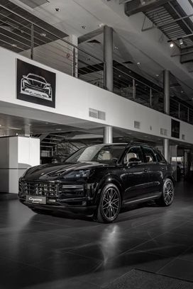 SUV   Porsche Cayenne 2024 , 23490000 , 