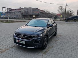 SUV   Volkswagen T-Roc 2020 , 1750000 , 