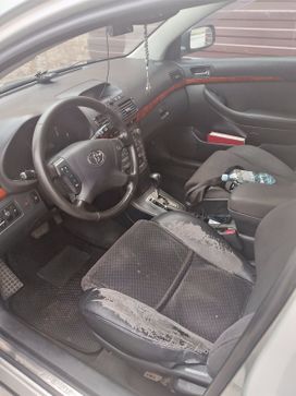  Toyota Avensis 2004 , 650000 , -