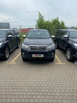  Toyota Hilux 2017 , 2400000 , -