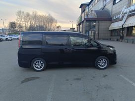    Toyota Noah 2018 , 2200000 , 