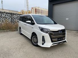  Toyota Noah, 2018