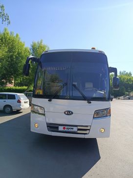   Kia Granbird 2008 , 1570000 , 