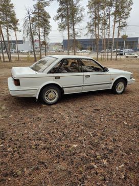 Nissan Bluebird 1986 , 640000 , 