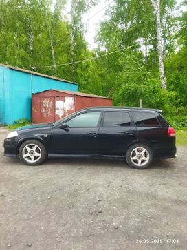  Nissan Wingroad 2001 , 260000 , 