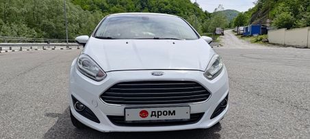  Ford Fiesta 2016 , 950000 , 