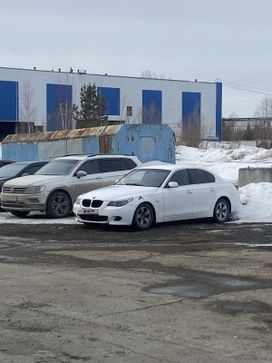  BMW 5-Series 2003 , 930000 , 
