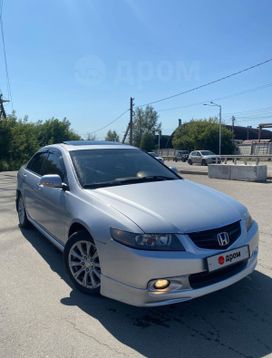  Honda Accord 2004 , 945000 , -