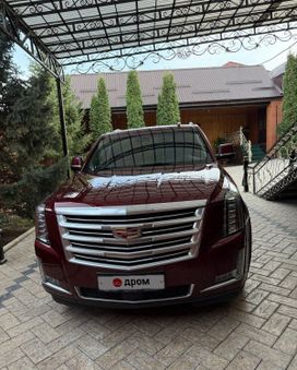 SUV   Cadillac Escalade 2016 , 4450000 , 
