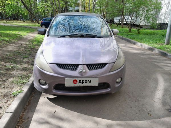    Mitsubishi Grandis 2003 , 430000 , 