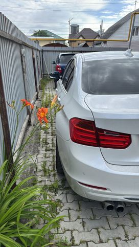  BMW 3-Series 2012 , 2100000 , 