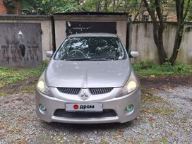    Mitsubishi Grandis 2003 , 620000 , 