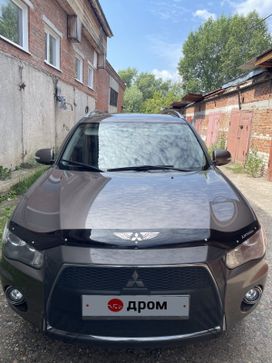 SUV   Mitsubishi Outlander 2010 , 1700000 , 