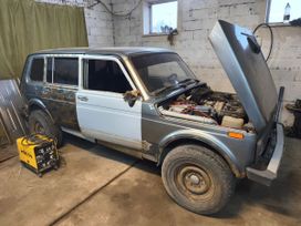 SUV    4x4 2131  2009 , 200000 , 