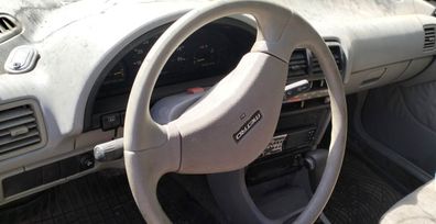  3  Suzuki Swift 1994 , 49000 , --