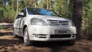    Toyota Ipsum 2001 , 880000 , 