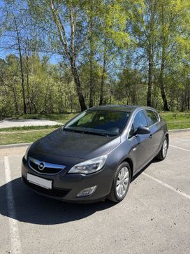  Opel Astra 2011 , 860000 , 