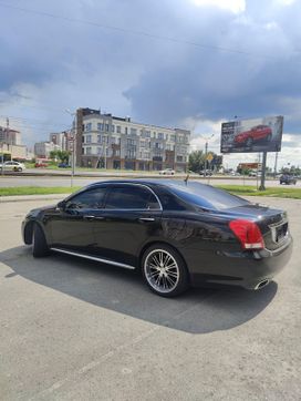  Toyota Crown Majesta 2011 , 1200000 , 
