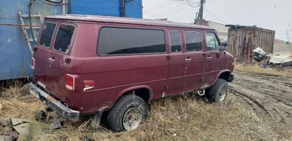    Chevrolet Van 1985 , 300000 , 
