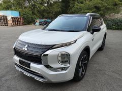 Mitsubishi Outlander, 2022