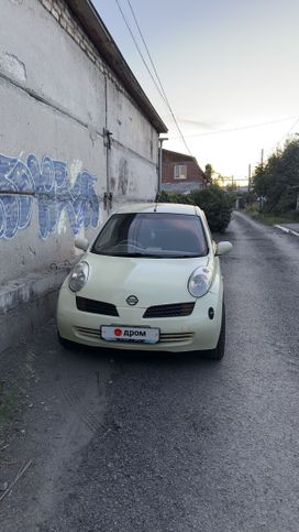  Nissan March 2002 , 350000 , 