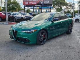  Alfa Romeo Giulia 2025 , 6050000 , 