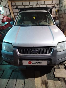 SUV   Ford Maverick 2002 , 700000 , 