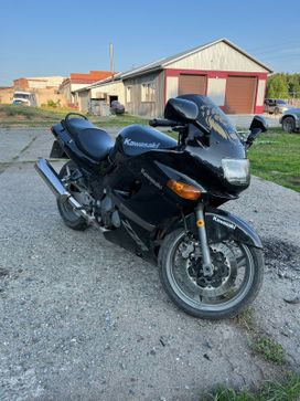 -  Kawasaki ZZR 400 2 2003 , 225000 , 