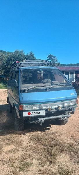    Nissan Largo 1993 , 420000 , 