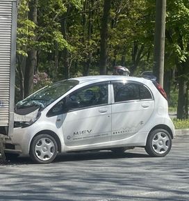  Mitsubishi i-MiEV 2011 , 350000 , 