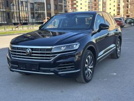 SUV   Volkswagen Touareg 2021 , 5790000 , 