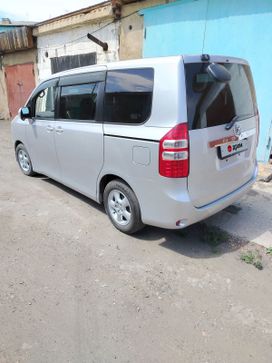   Toyota Noah 2011 , 1480000 , 