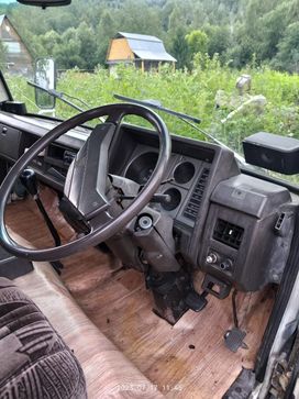  () Nissan Diesel Condor 1990 , 1500000 , 