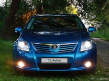  Avensis 2010