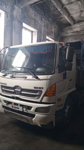  Hino 500 2013 , 2500000 , 