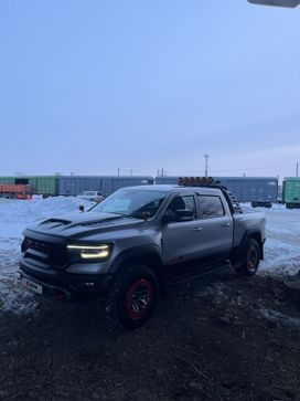  RAM 1500 2021 , 18500000 , 