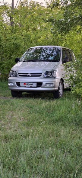    Toyota Town Ace Noah 2000 , 920000 , 