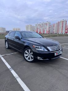  LS600h, 2012