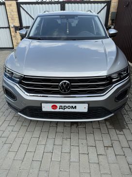 SUV   Volkswagen T-Roc 2020 , 2225000 , 