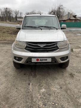 SUV     2016 , 900000 , 