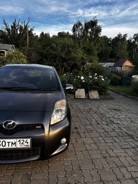  Toyota Vitz 2010 , 750000 , 