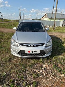  Hyundai i30 2010 , 550000 ,  