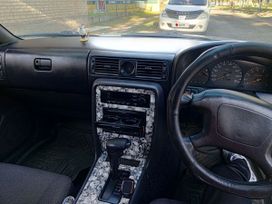  Nissan Gloria 1997 , 300000 , 