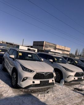 SUV   Toyota Highlander 2024 , 5800000 ,  