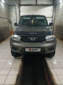 SUV     2018 , 950000 , 