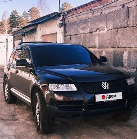 SUV   Volkswagen Touareg 2004 , 870000 , 