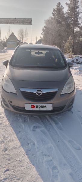    Opel Meriva 2011 , 400000 , 